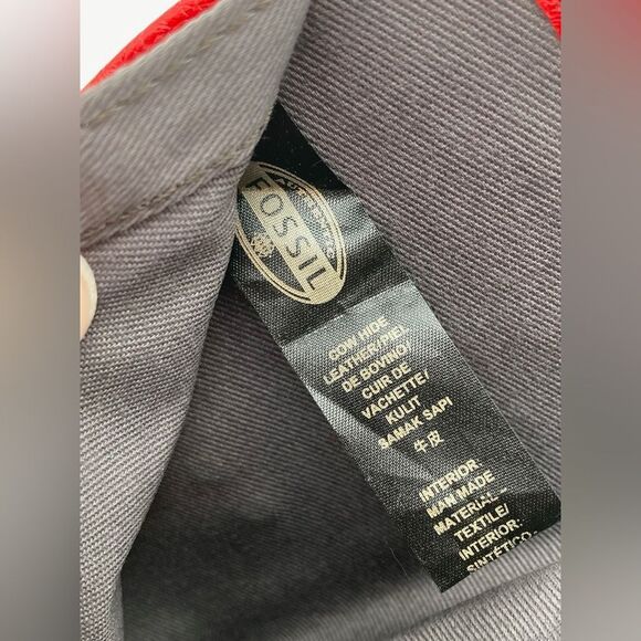 Fossil Multifunction Wallet Red Leather Zippered Trifold Gray Interior EUC - Picture 5 of 16